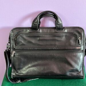 TUMI Black Leather Slim Briefcase Computer Portfolio Work Bag Professional